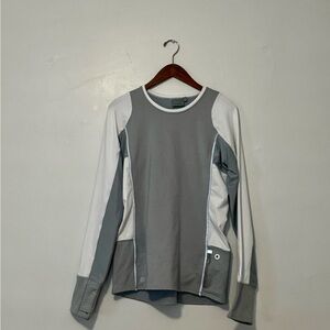 Athleta Running Heat Zone Long Sleeve Athletic Top
